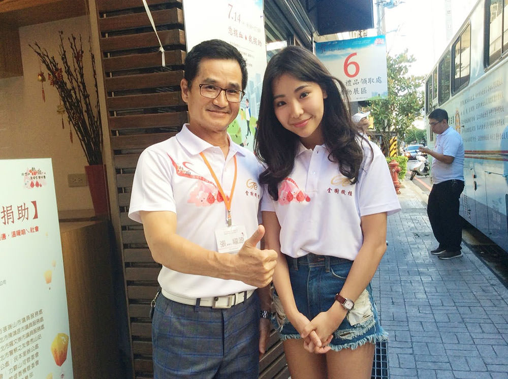 捐血志工-1 │ 油畫精靈出任務 - 第2張圖 捐血志工-1 │ 油畫精靈出任務